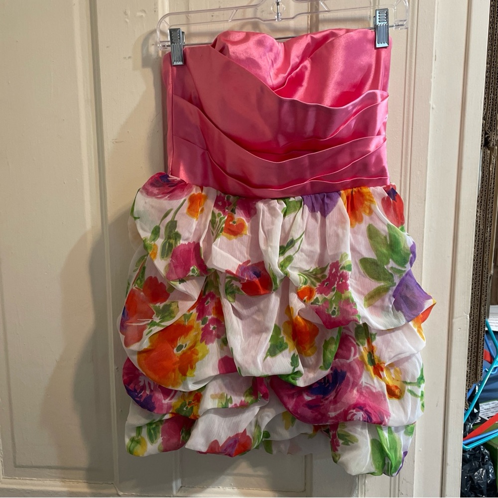Roberta Strapless Dress Pink Upper and Floral Ruffle Chiffon Type Bottom SZ 7/8